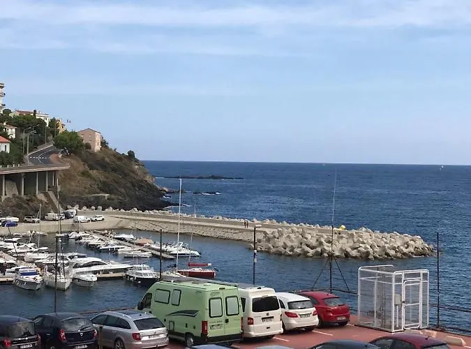 Διαμέρισμα Entierement Renove *