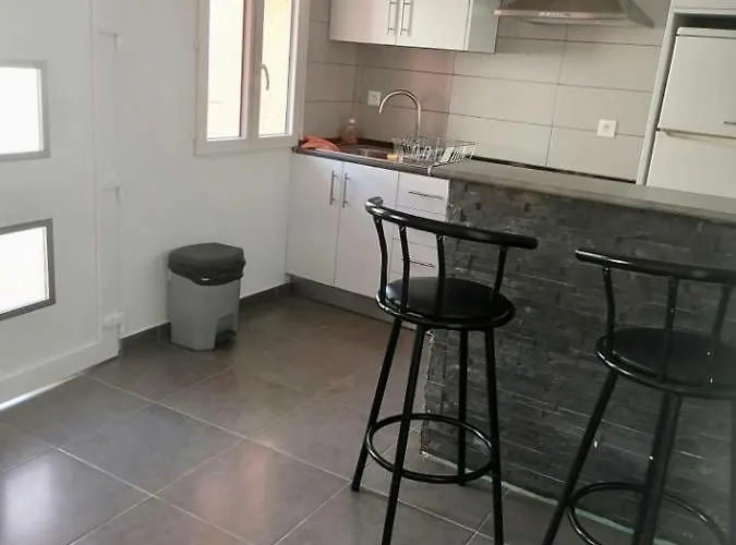 Entierement Renove Διαμέρισμα