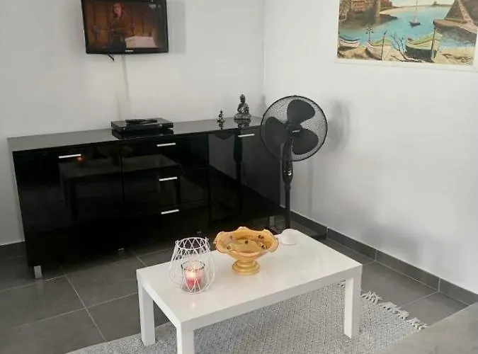 Entierement Renove Διαμέρισμα *